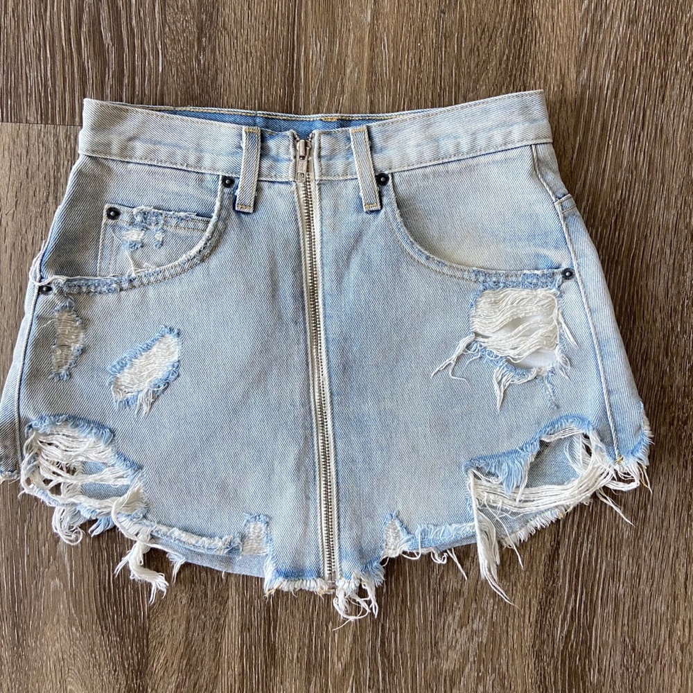 Carmar Denim Skirt - Picture 1 of 3